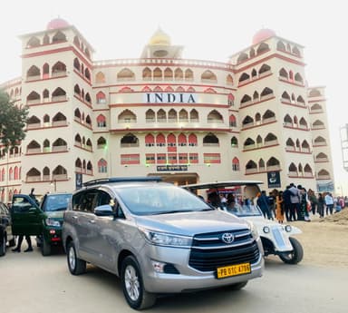 Toyota Innova Crysta